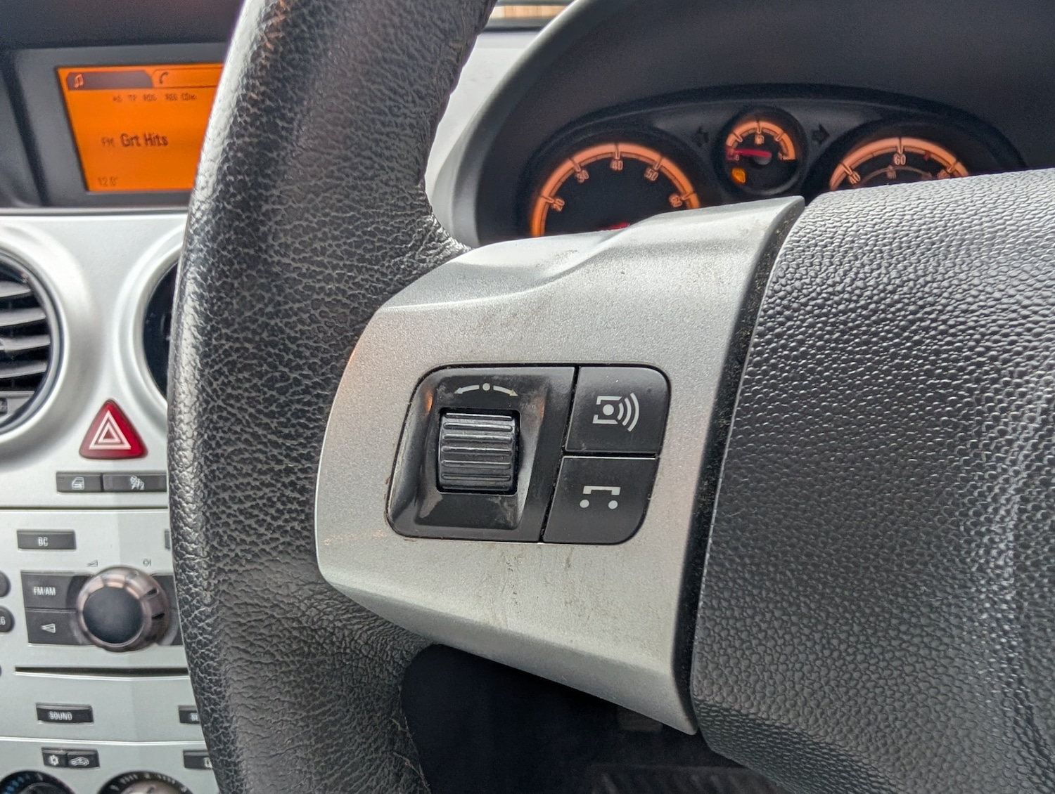 Used Vauxhall Corsa 2012 for sale - 77803372: Photo 32