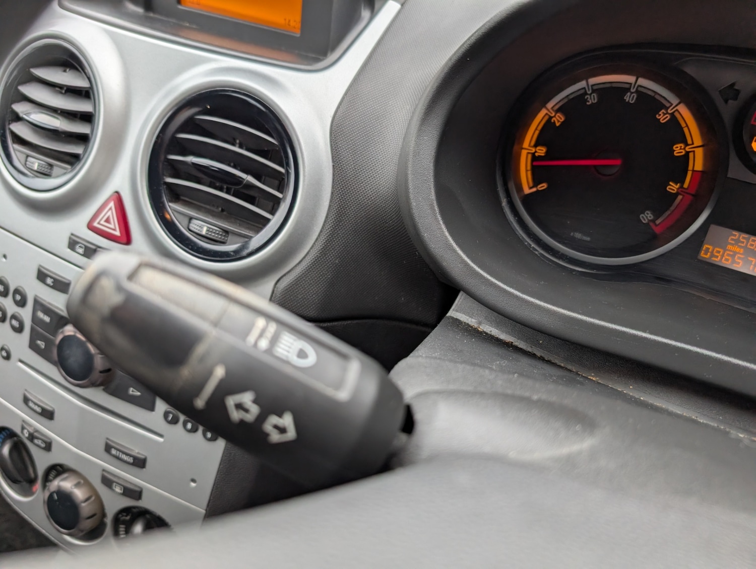 Used Vauxhall Corsa 2012 for sale - 77803372: Photo 34