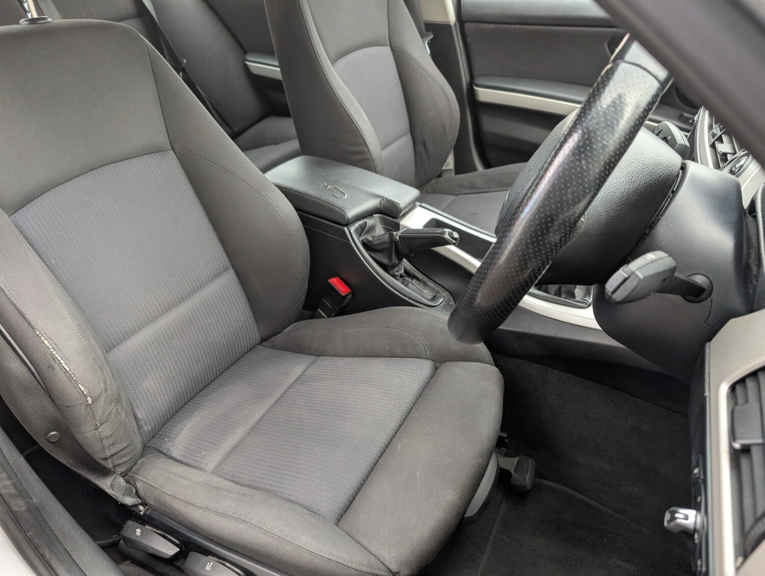 Used BMW 3 Series 2011 for sale - 78214078: Photo 24