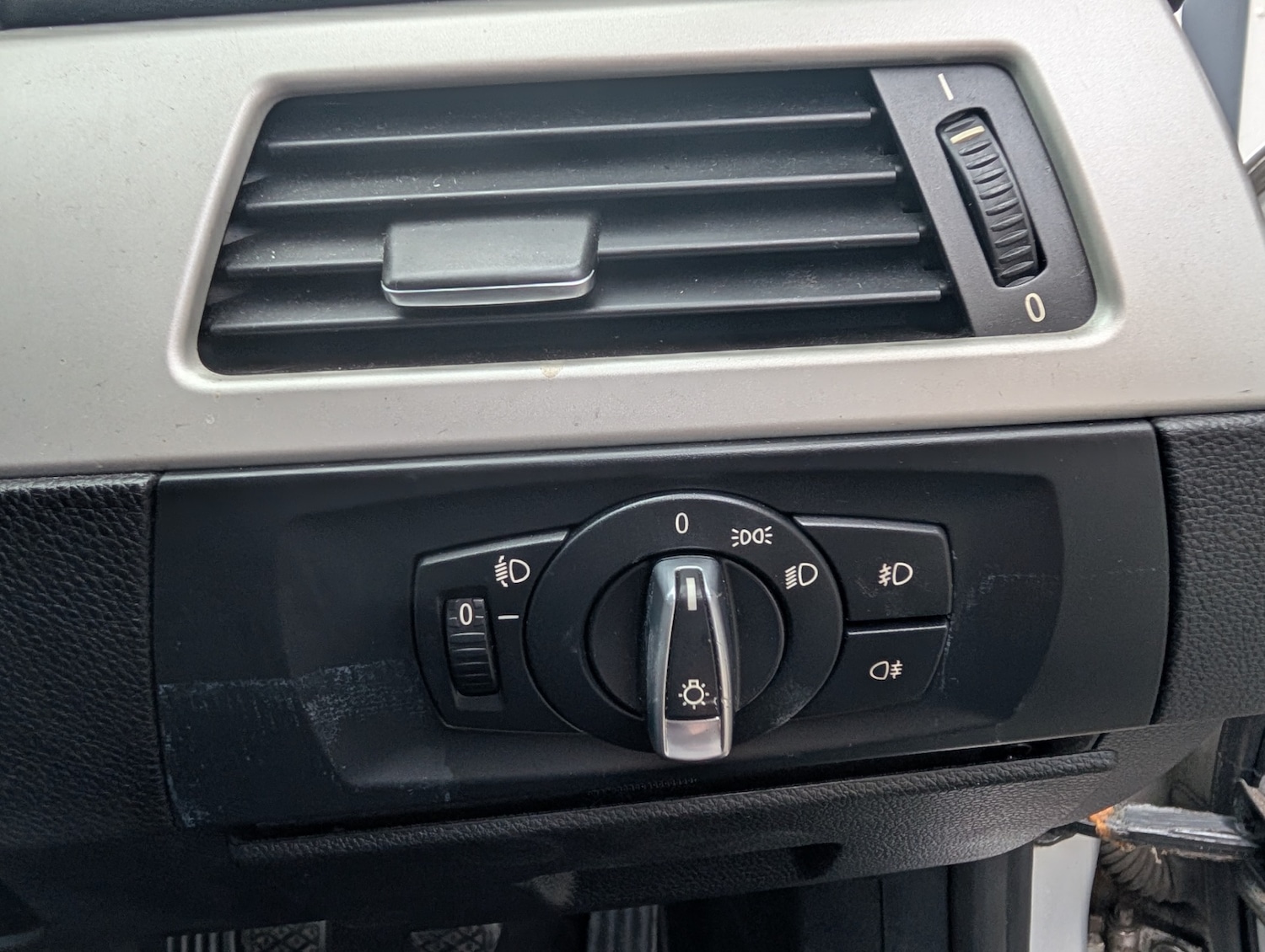 Used BMW 3 Series 2011 for sale - 78214078: Photo 25