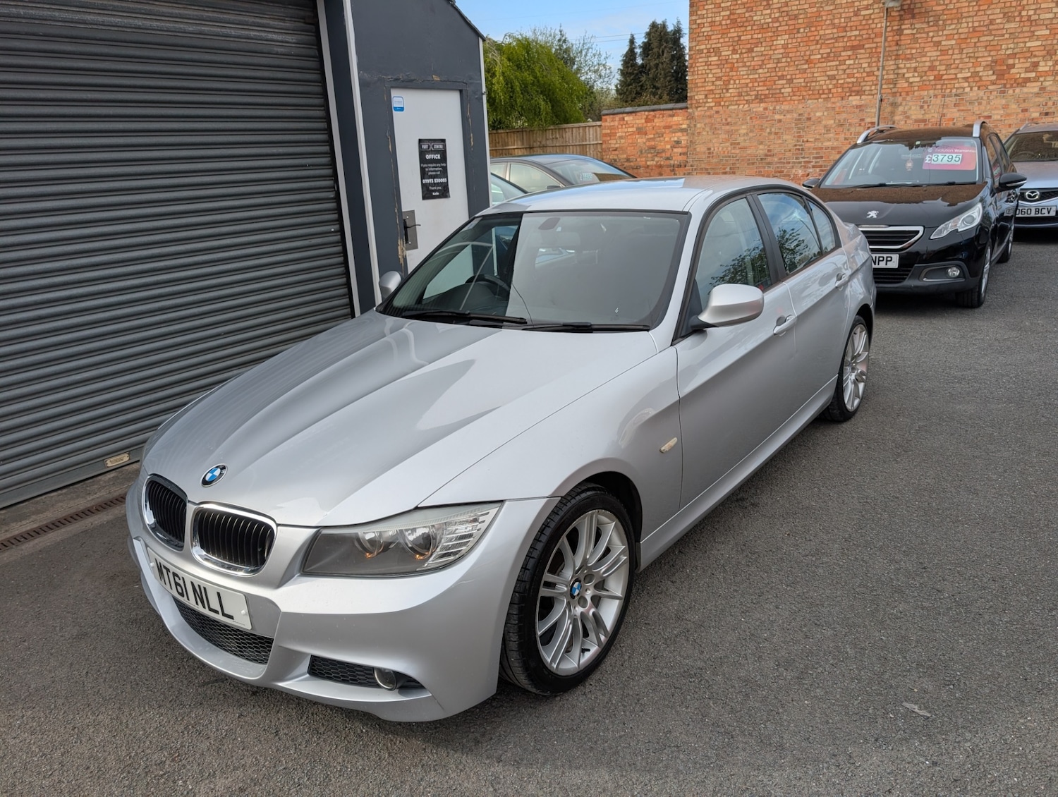 Used BMW 3 Series 2011 for sale - 78214078: Photo 3