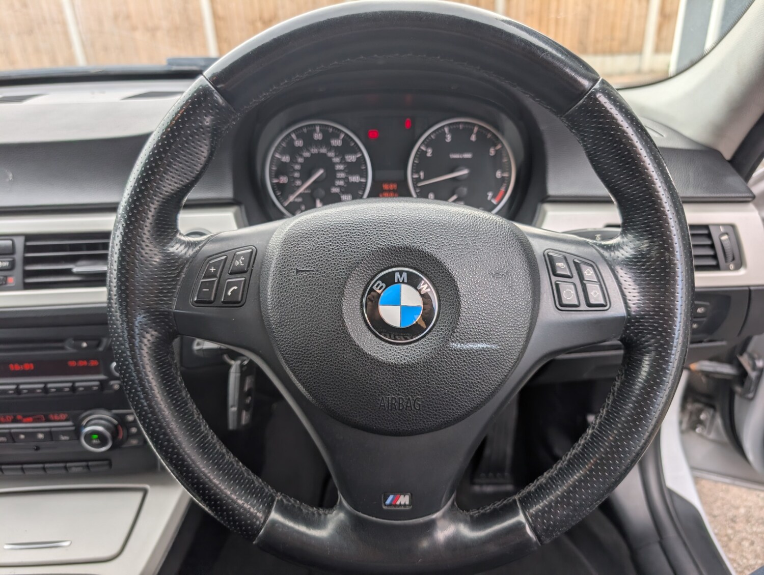Used BMW 3 Series 2011 for sale - 78214078: Photo 35