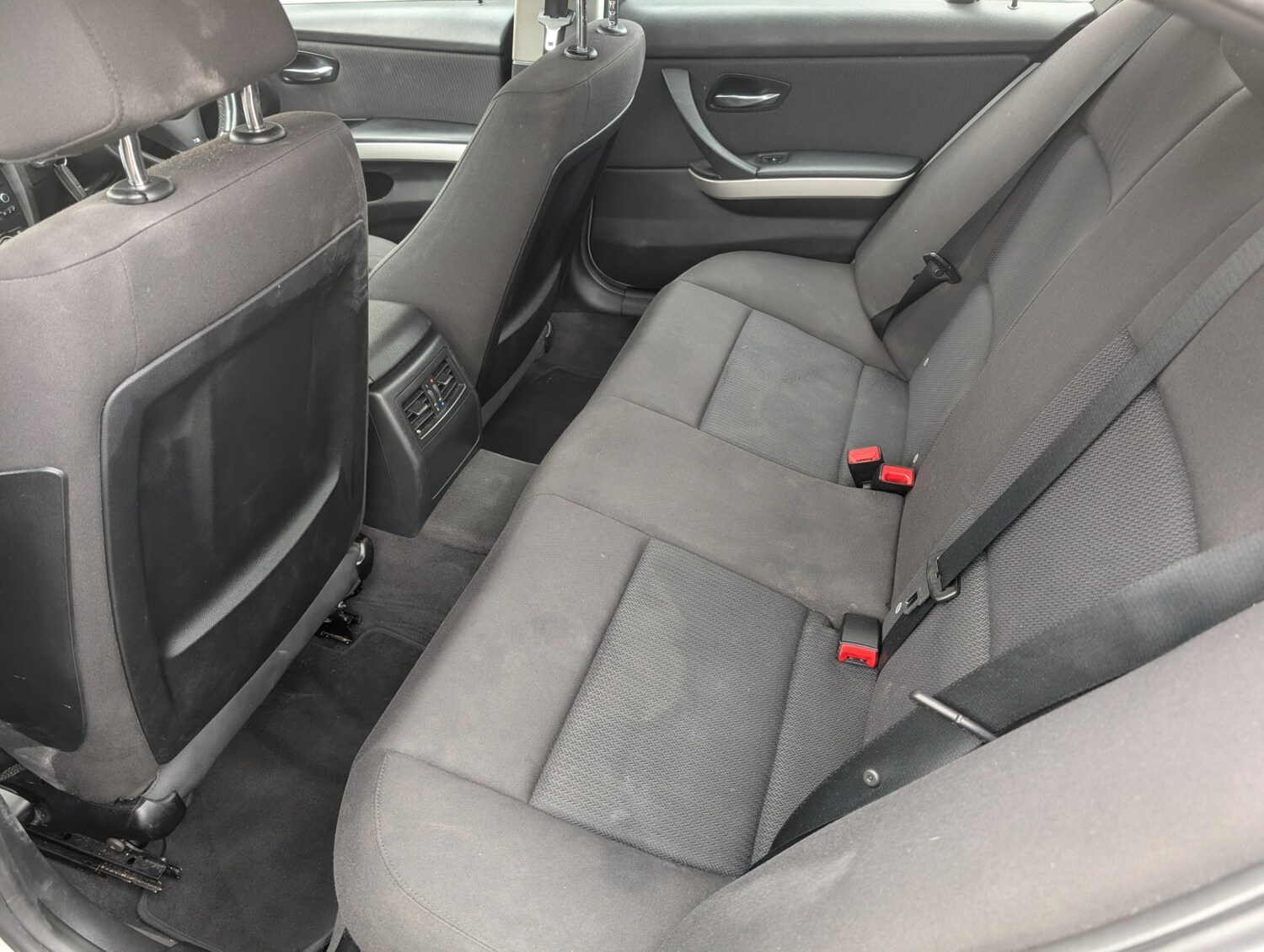 Used BMW 3 Series 2011 for sale - 78214078: Photo 40