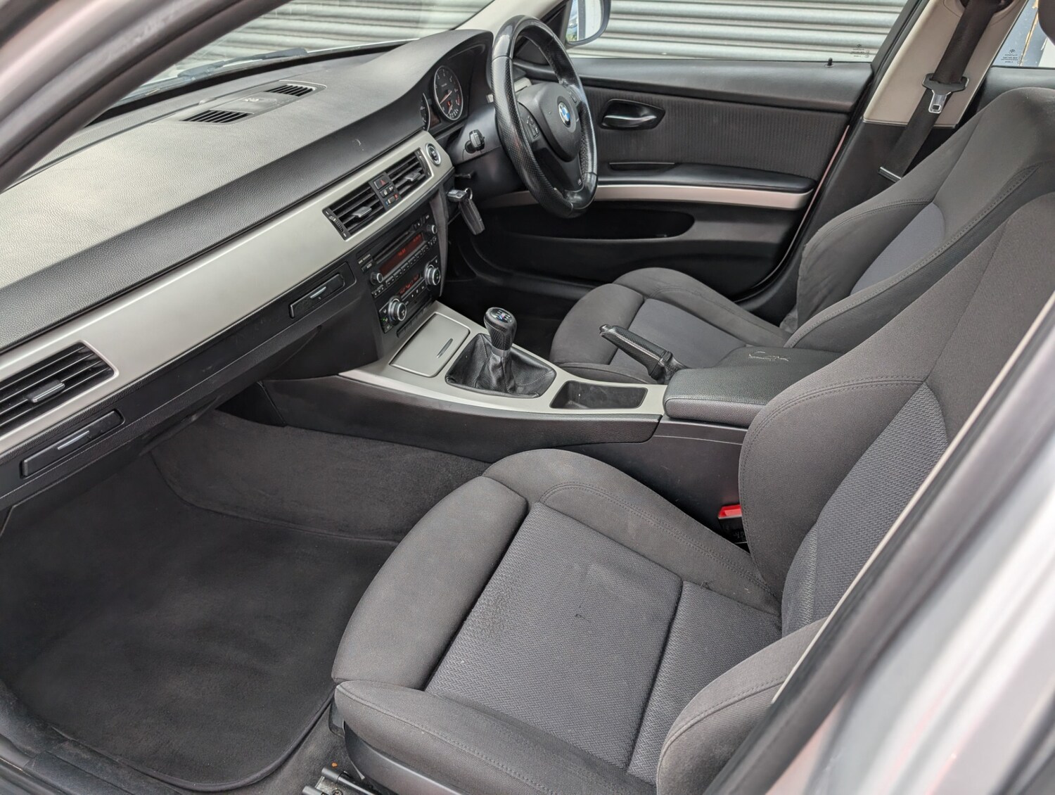 Used BMW 3 Series 2011 for sale - 78214078: Photo 42