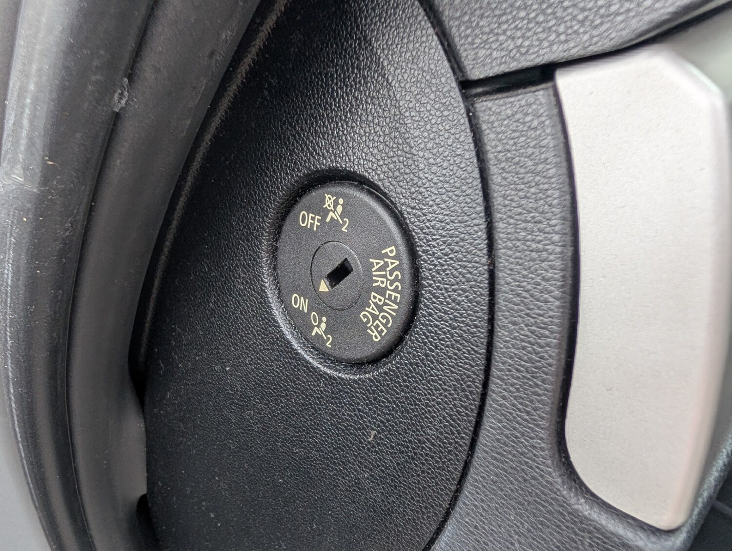 Used BMW 3 Series 2011 for sale - 78214078: Photo 45