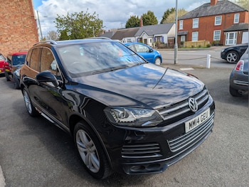 Used Volkswagen Touareg 2014 for sale - 78274372: Photo
