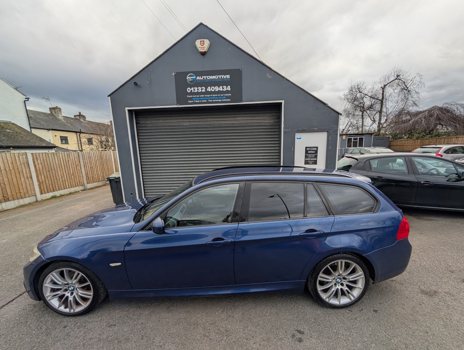 Used BMW 3 Series 2010 for sale - 77818869: Photo 13