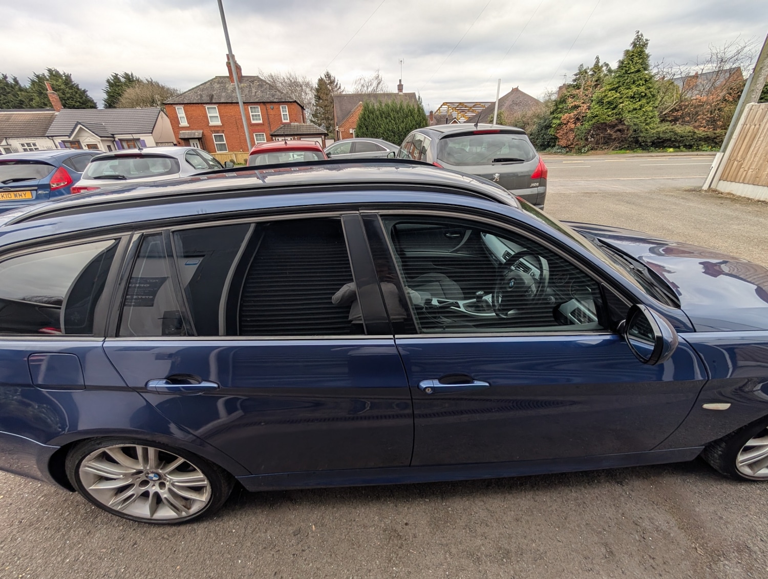 Used BMW 3 Series 2010 for sale - 77818869: Photo 15