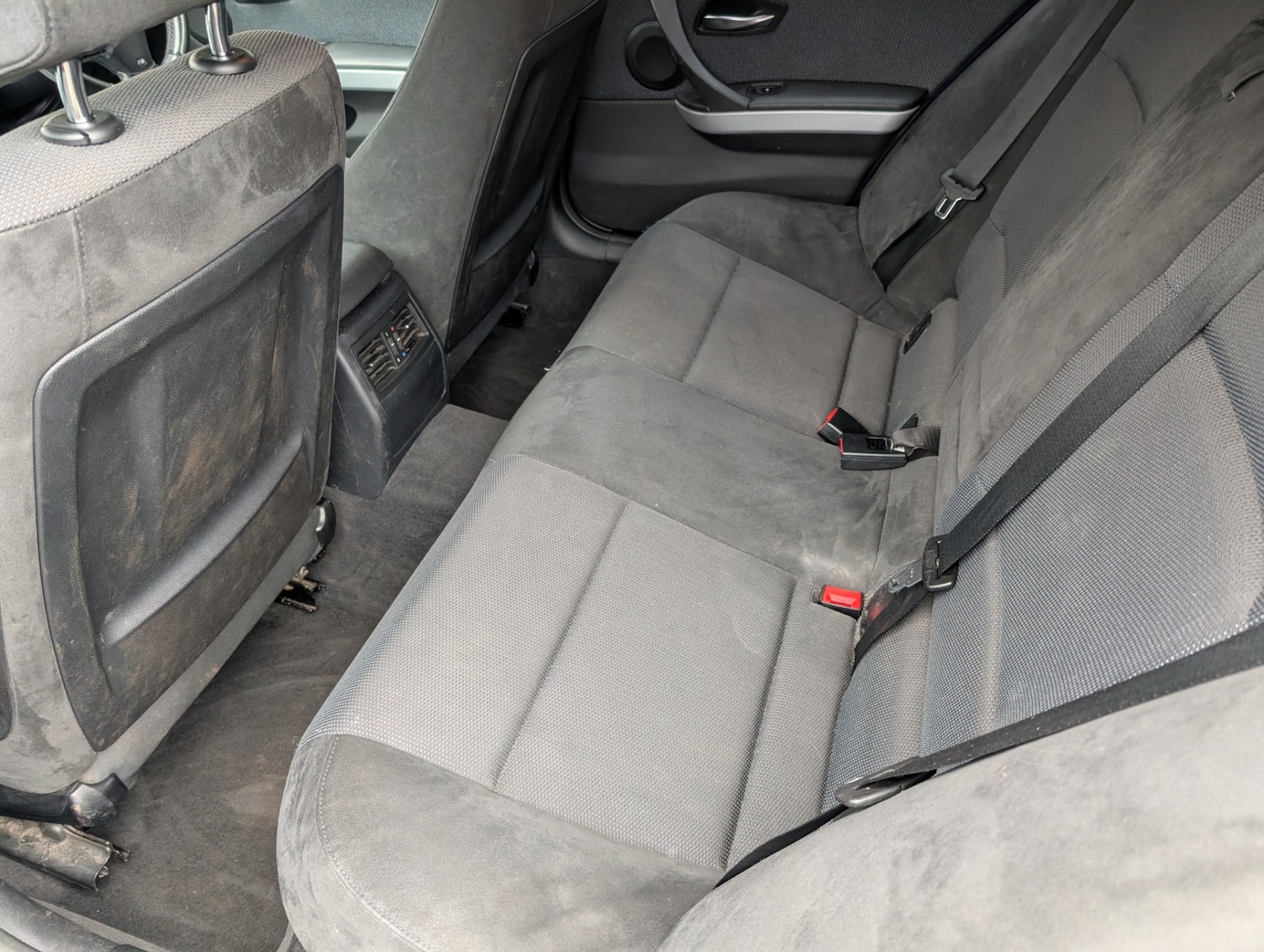 Used BMW 3 Series 2010 for sale - 77818869: Photo 42