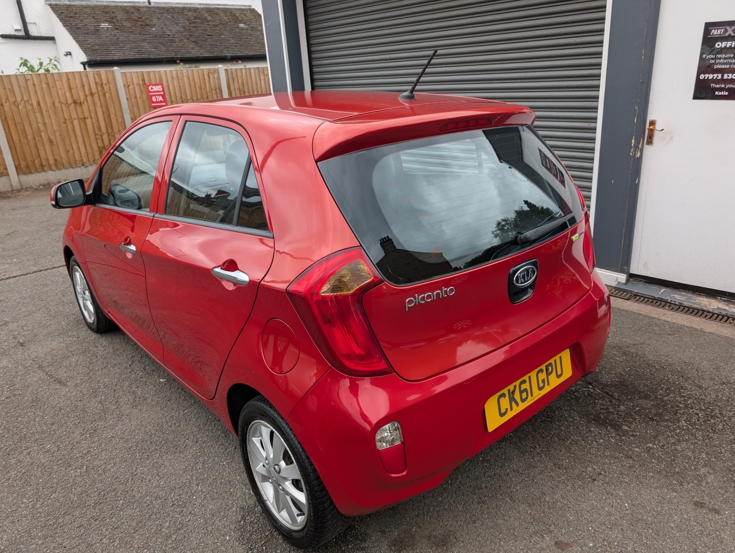 Used Kia Picanto 2011 for sale - 77183342: Photo 6