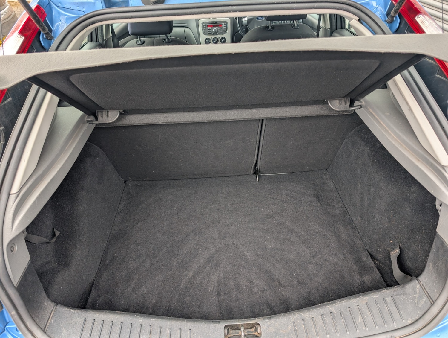 Used Ford Focus 2010 for sale - 77897129: Photo 22