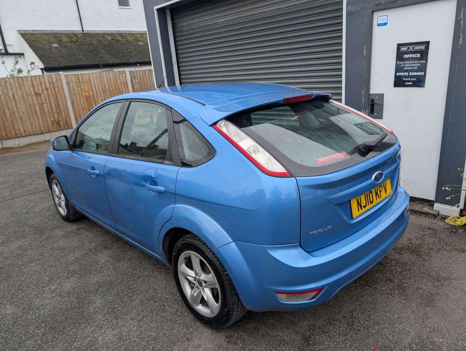 Used Ford Focus 2010 for sale - 77897129: Photo 5