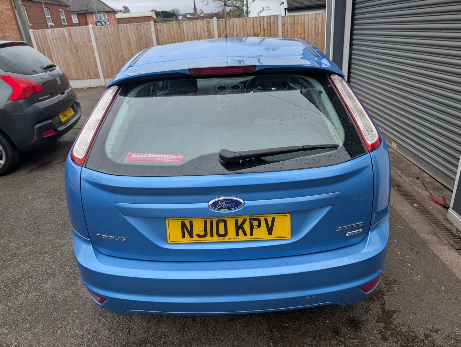 Used Ford Focus 2010 for sale - 77897129: Photo 7