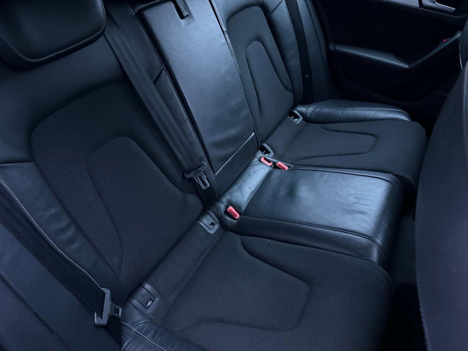 Used Audi A4 2011 for sale - 77370748: Photo 31