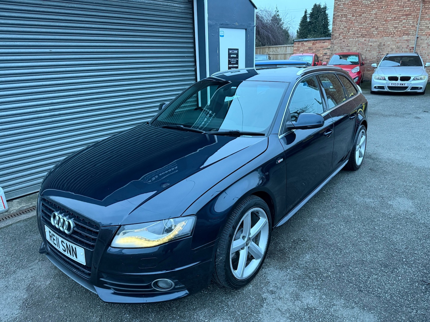 Used Audi A4 2011 for sale - 77370748: Photo 5