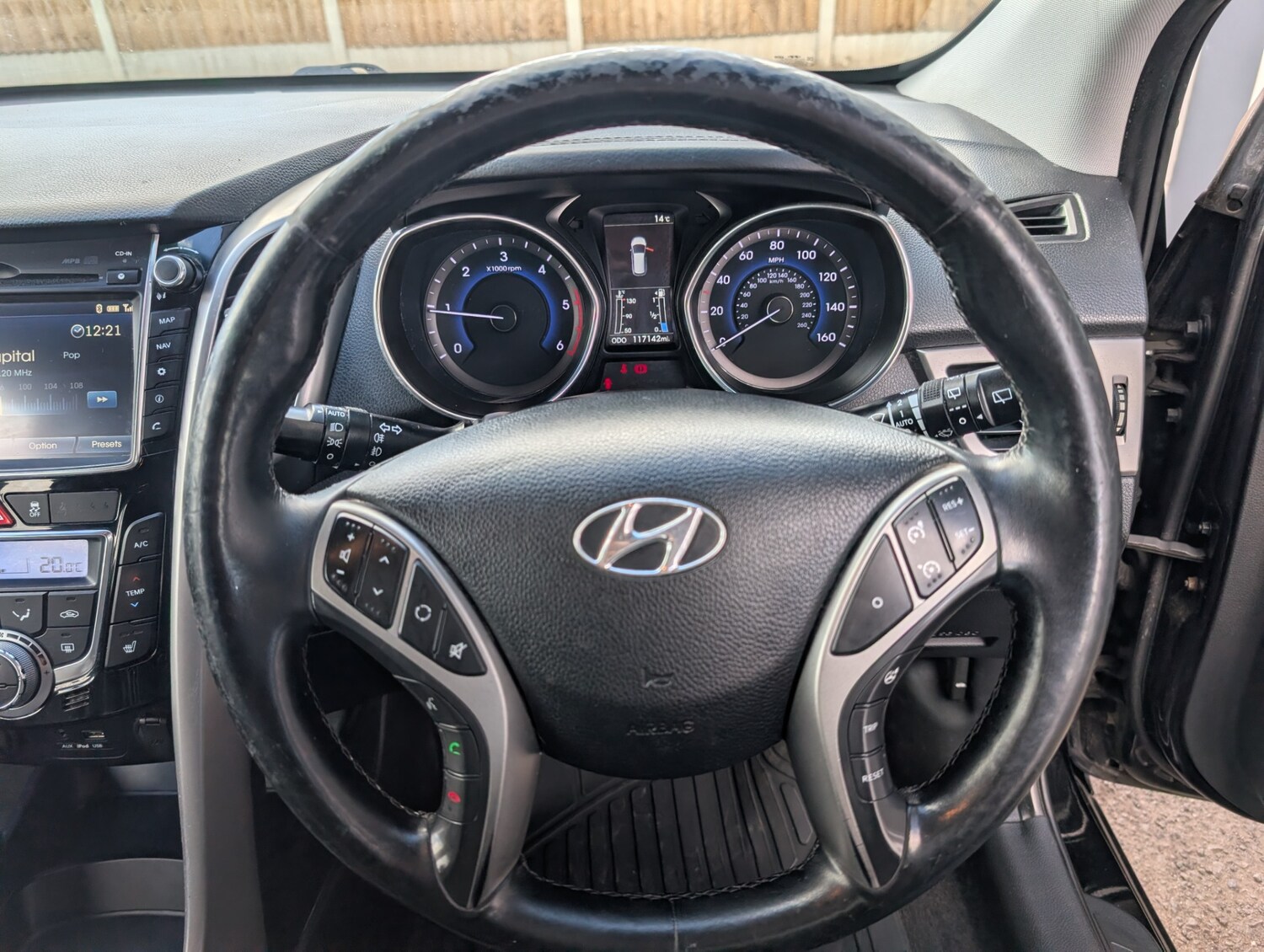 Used Hyundai i30 2015 for sale - 78139653: Photo 31