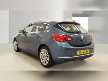 Used Vauxhall Astra 2014 for sale - 78141130: Photo