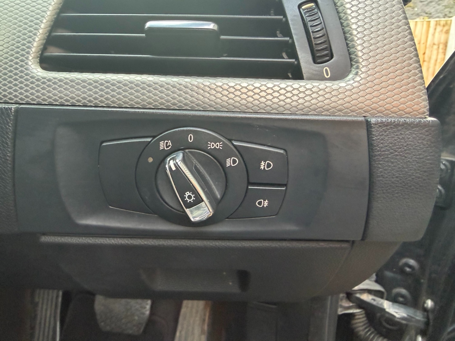 Used BMW 3 Series 2012 for sale - 77370774: Photo 18