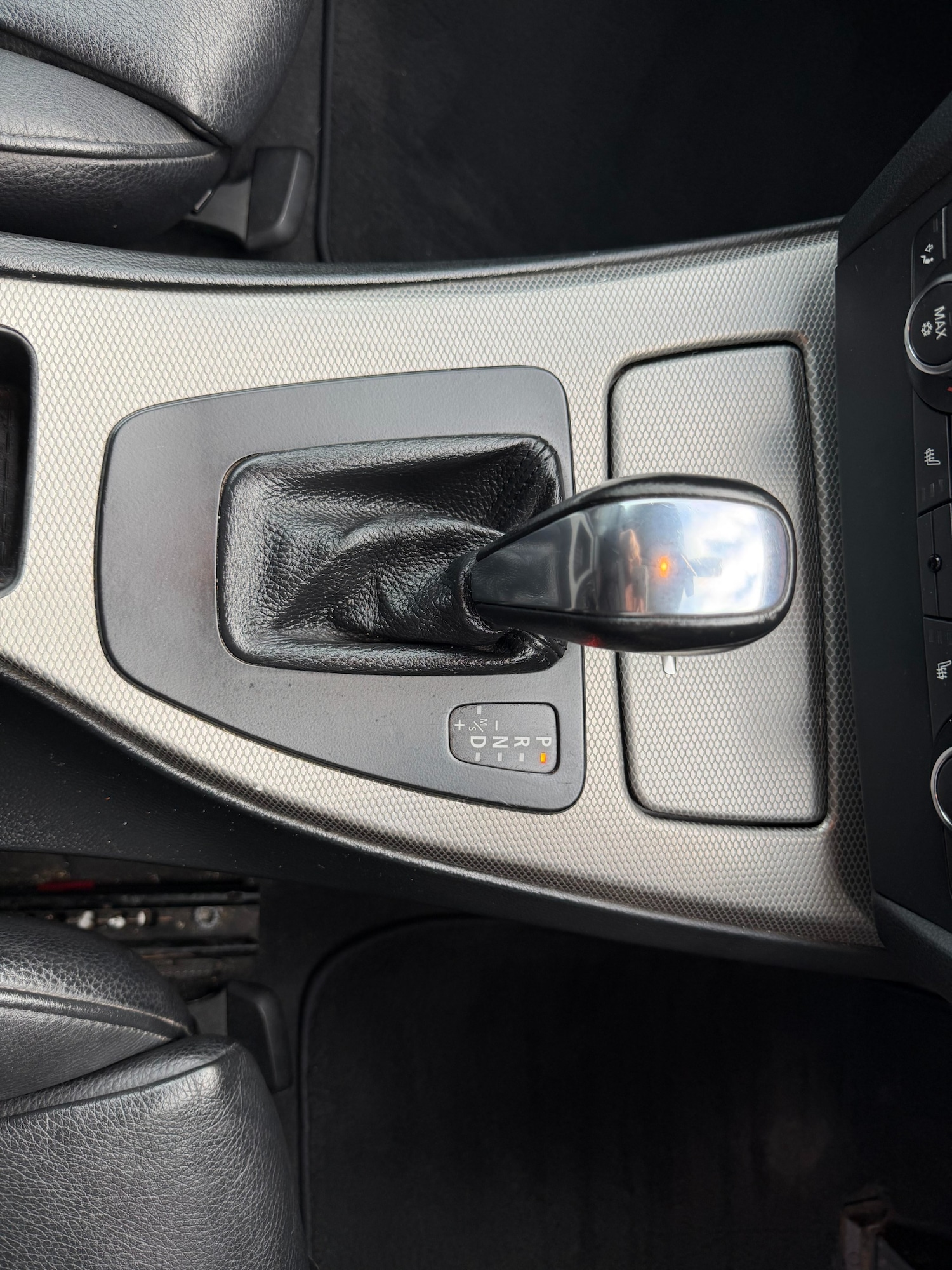 Used BMW 3 Series 2012 for sale - 77370774: Photo 24