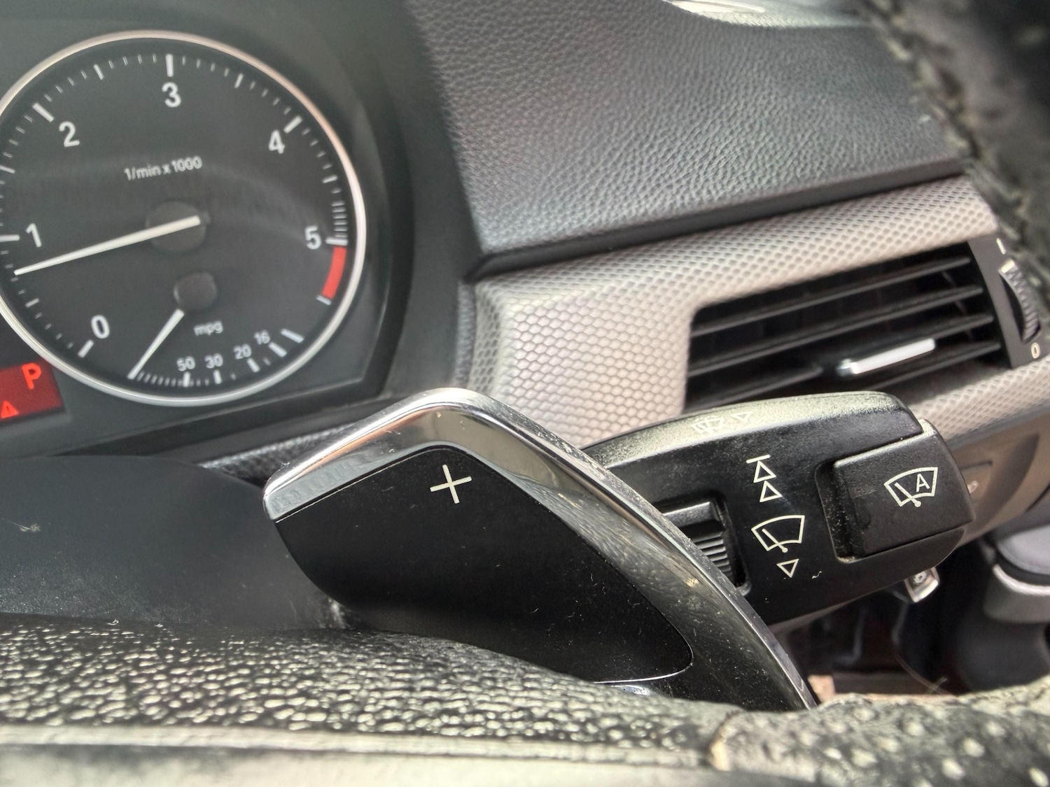 Used BMW 3 Series 2012 for sale - 77370774: Photo 28