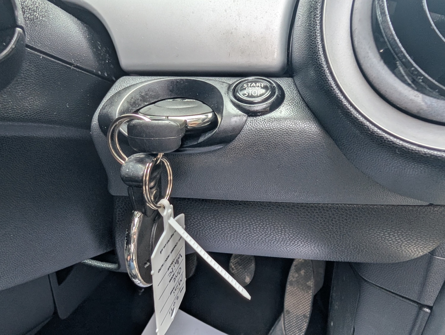 Used MINI Hatch 2011 for sale - 78046045: Photo 26