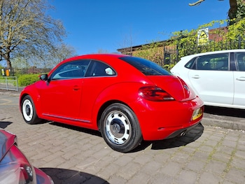 Used Volkswagen Beetle 2015 for sale - 78561178: Photo