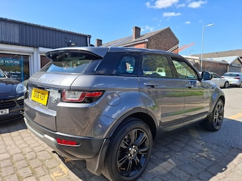 Used Land Rover Range Rover Evoque 2016 for sale - 78635850: Photo