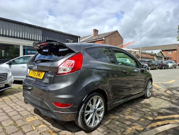 Used Ford Fiesta 2016 for sale - 78855315: Photo