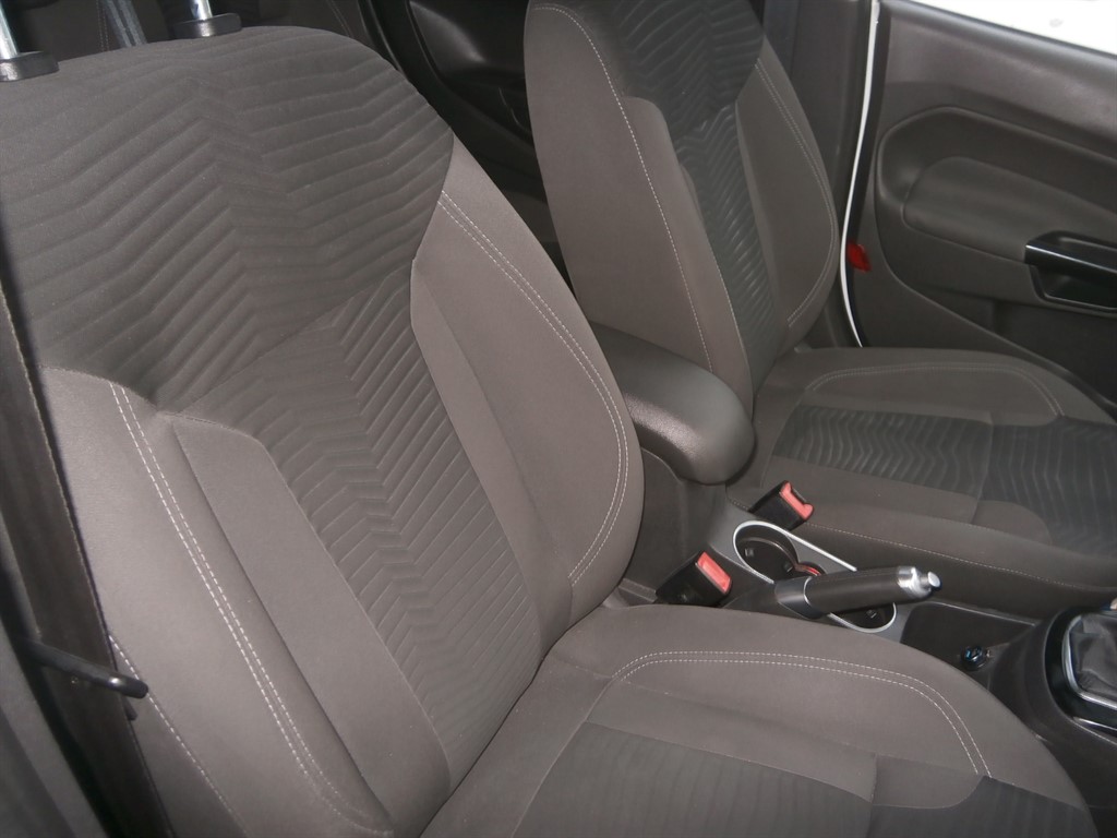 Used Ford Fiesta 2013 for sale - 76557091: Photo 13