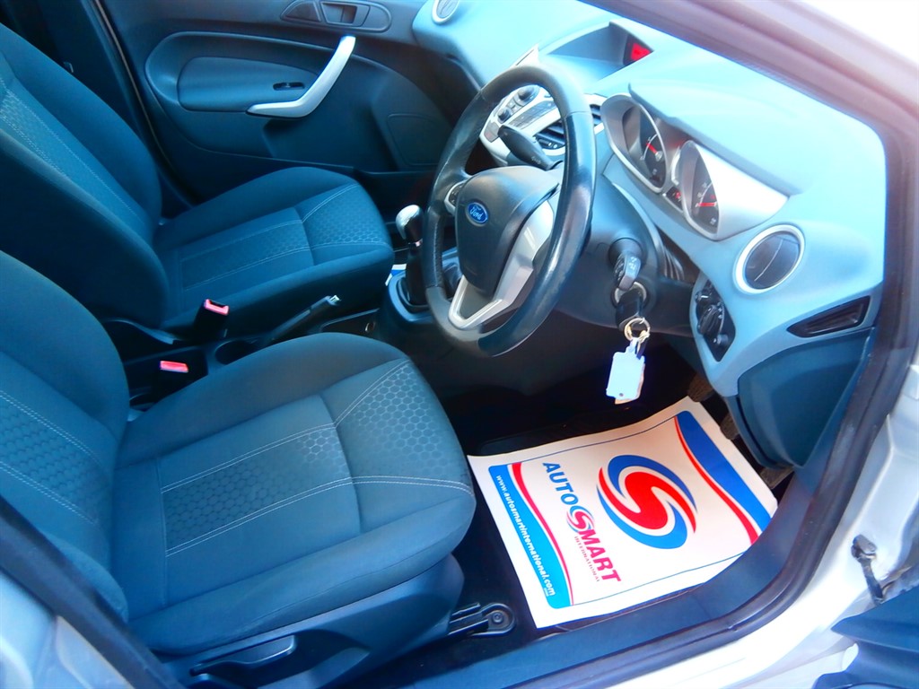 Used Ford Fiesta 2010 for sale - 77965544: Photo 12