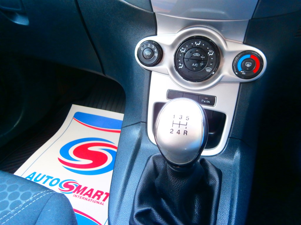 Used Ford Fiesta 2010 for sale - 77965544: Photo 15