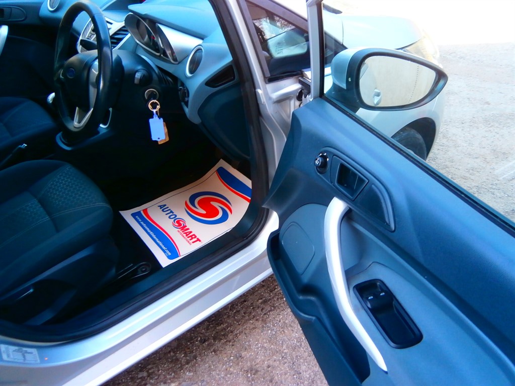 Used Ford Fiesta 2010 for sale - 77965544: Photo 16