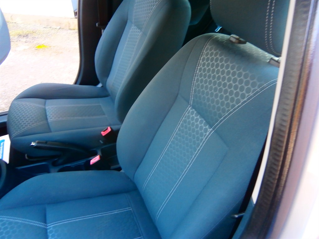 Used Ford Fiesta 2010 for sale - 77965544: Photo 22