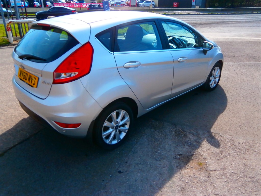 Used Ford Fiesta 2010 for sale - 77965544: Photo 5