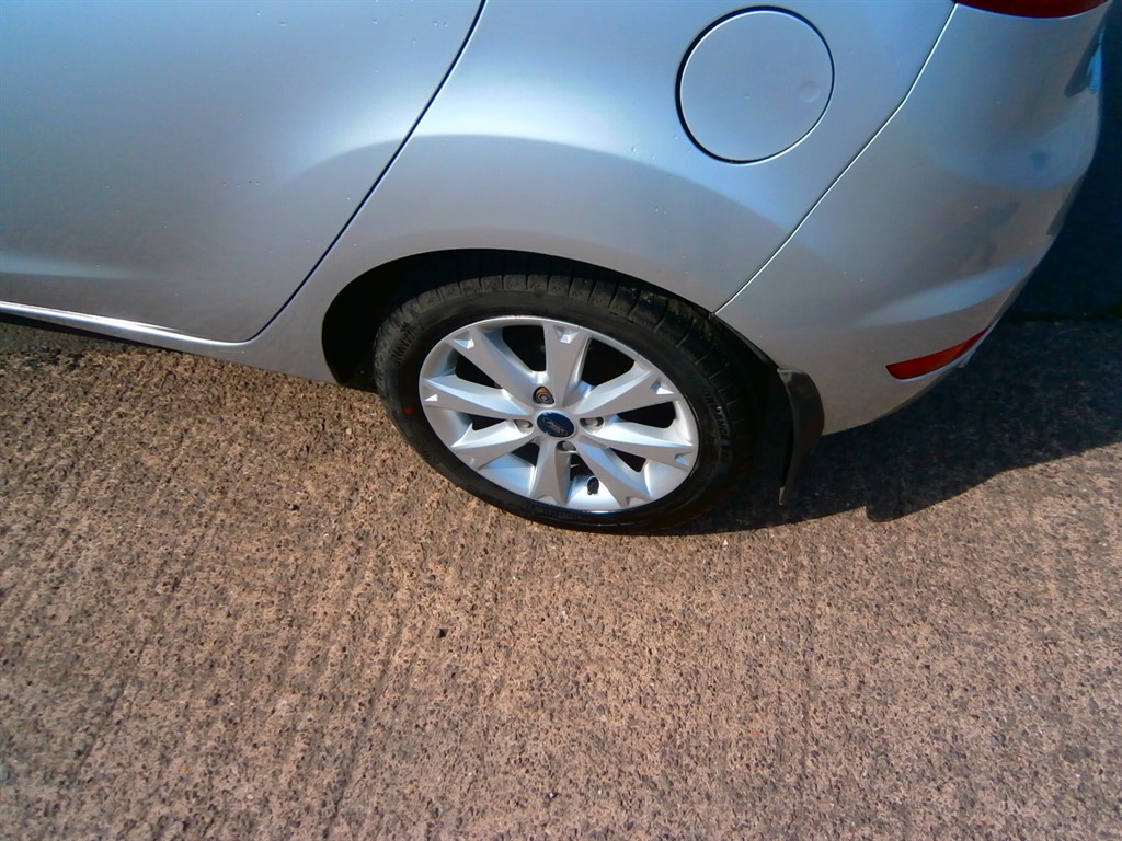 Used Ford Fiesta 2010 for sale - 77965544: Photo 9