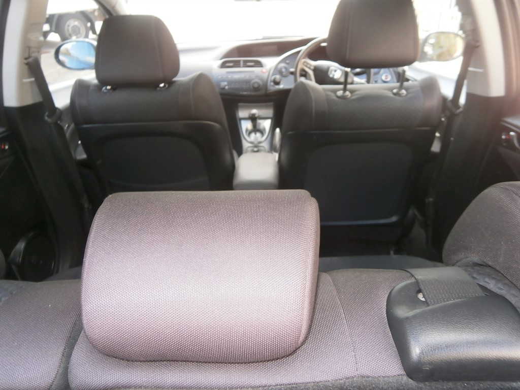 Used Honda Civic 2010 for sale - 76027889: Photo 15