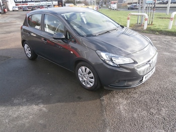 2015 - 1.2i Design Hatchback 5dr Petrol Manual Euro 6 (70 ps)