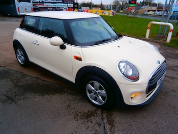 Used MINI Hatch 2016 for sale - 77607237: Photo