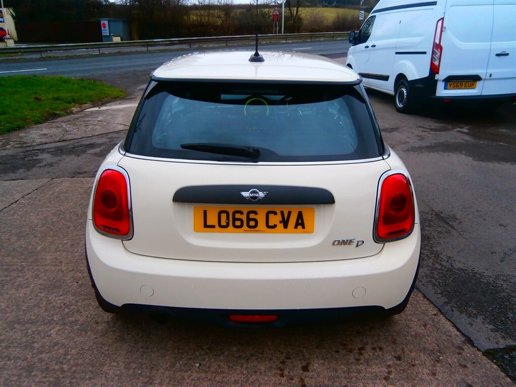 Used MINI Hatch 2016 for sale - 77607237: Photo 8
