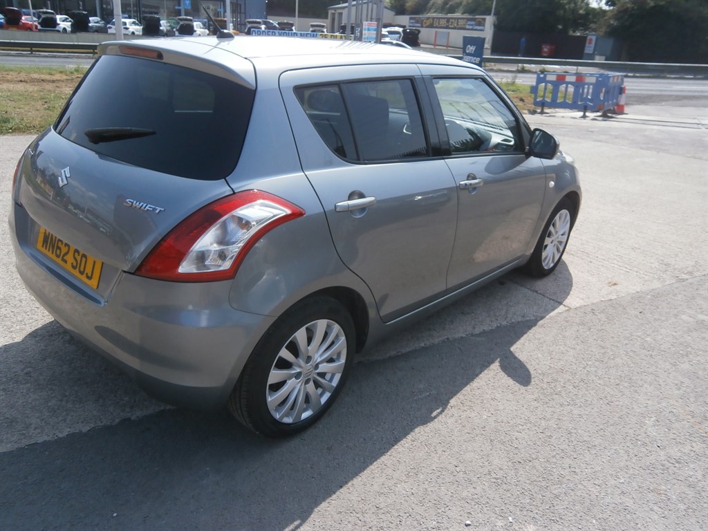 Used Suzuki Swift 2012 for sale - 77319186: Photo 6