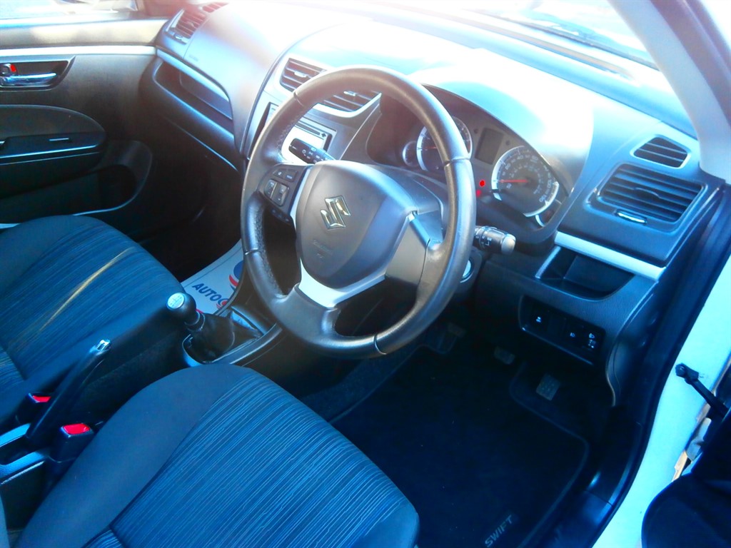 Used Suzuki Swift 2015 for sale - 77354019: Photo 11