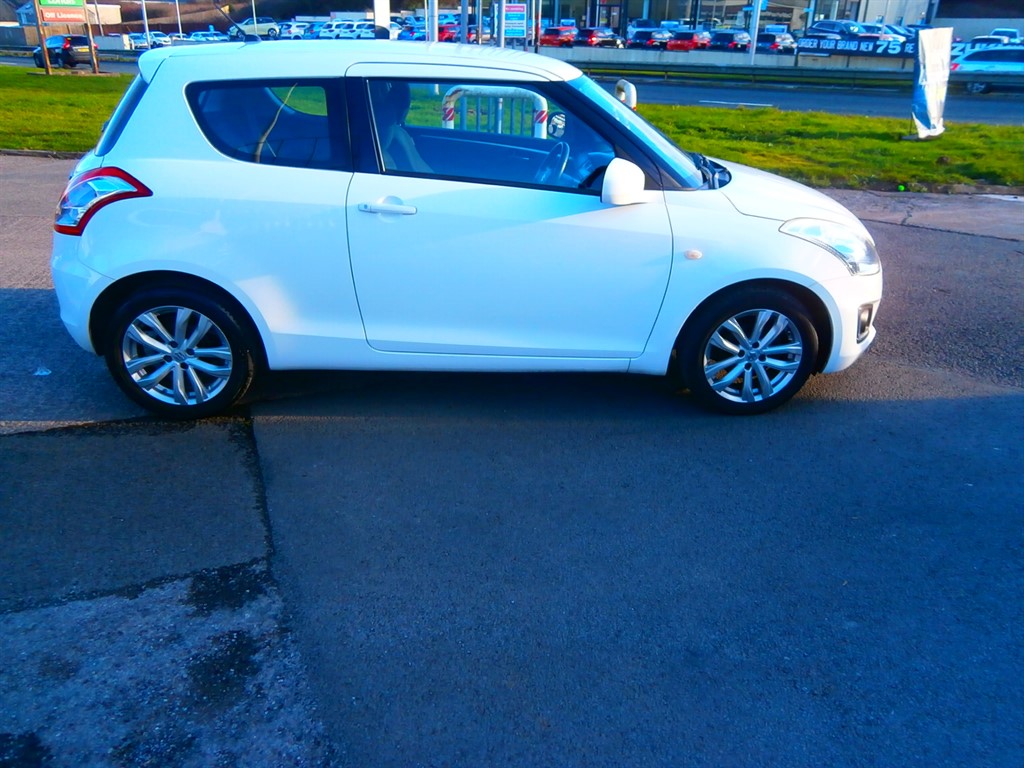 Used Suzuki Swift 2015 for sale - 77354019: Photo 3