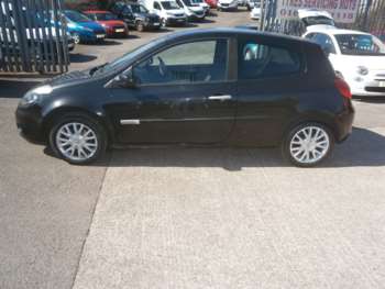 Used Renault Clio 2010 for sale - 74250058: Photo