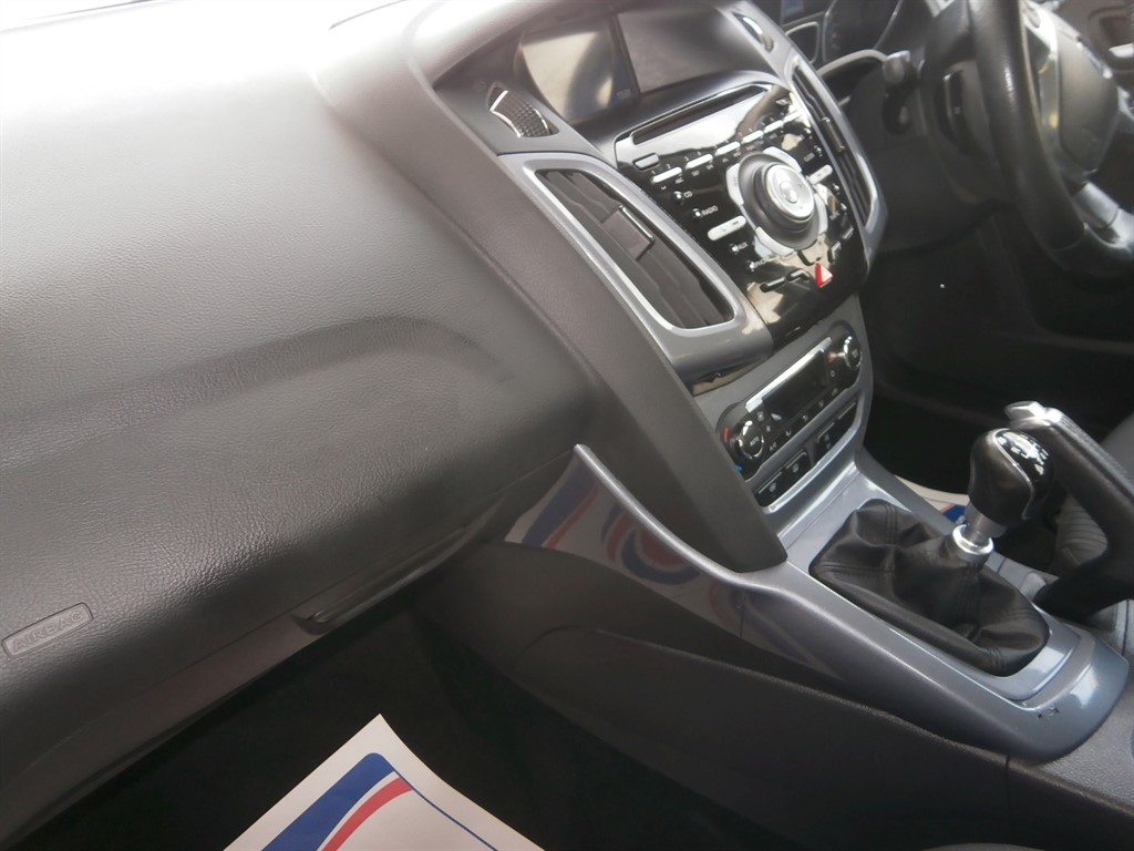 Used Ford Focus 2014 for sale - 76780506: Photo 17