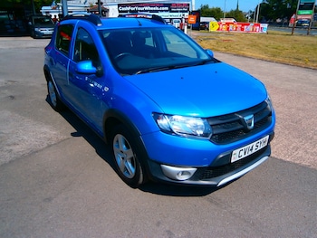 Used Dacia Sandero Stepway 2014 for sale - 79232238: Photo