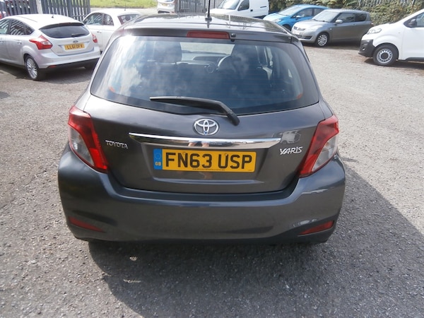 Used Toyota Yaris 2013 for sale - 75571867: Photo 7