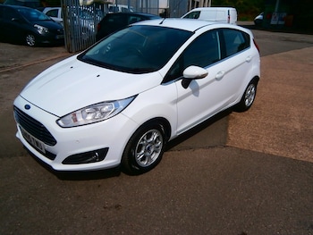 Used Ford Fiesta 2015 for sale - 78656875: Photo