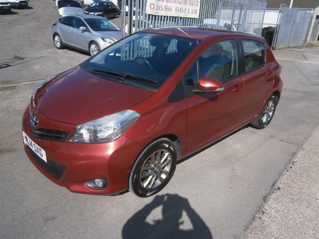 Used Toyota Yaris 2014 for sale - 76027876: Photo 2