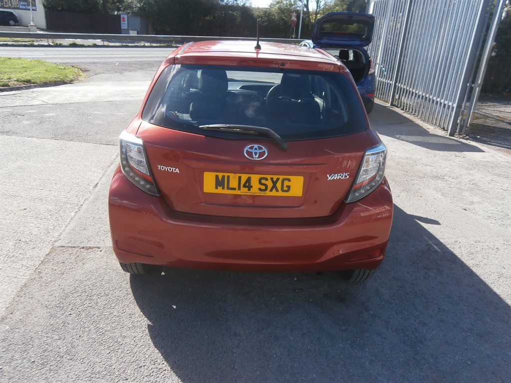 Used Toyota Yaris 2014 for sale - 76027876: Photo 7