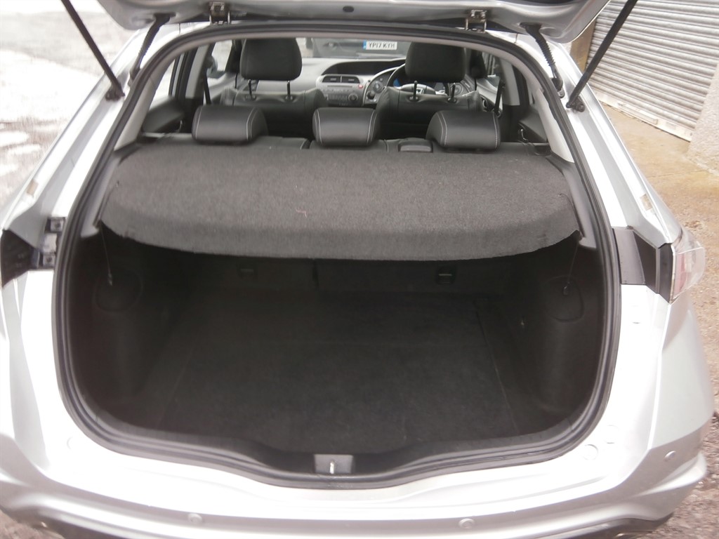 Used Honda Civic 2009 for sale - 77210759: Photo 16